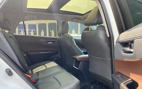 Toyota Harrier, 2024 год, 3 450 005 рублей, 21 фотография