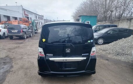 Honda Freed I, 2014 год, 960 000 рублей, 4 фотография