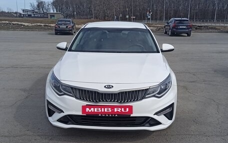 KIA Optima IV, 2019 год, 1 650 000 рублей, 9 фотография