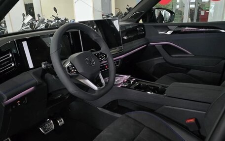 Volkswagen Tiguan, 2026 год, 4 600 000 рублей, 10 фотография