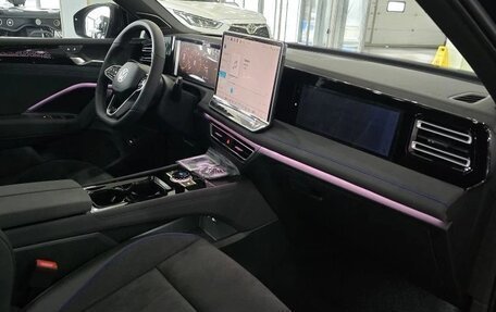 Volkswagen Tiguan, 2026 год, 4 600 000 рублей, 24 фотография