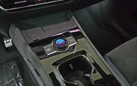 Volkswagen Tiguan, 2026 год, 4 600 000 рублей, 22 фотография