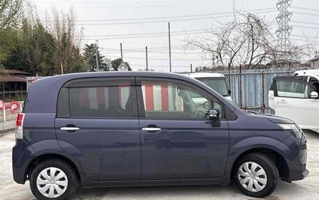 Toyota Spade, 2015 год, 650 000 рублей, 4 фотография