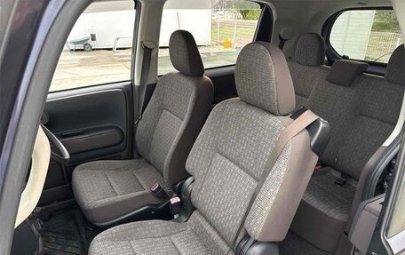 Toyota Spade, 2015 год, 650 000 рублей, 16 фотография