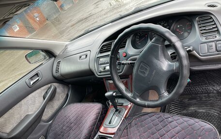 Honda Accord VII рестайлинг, 1997 год, 250 000 рублей, 6 фотография