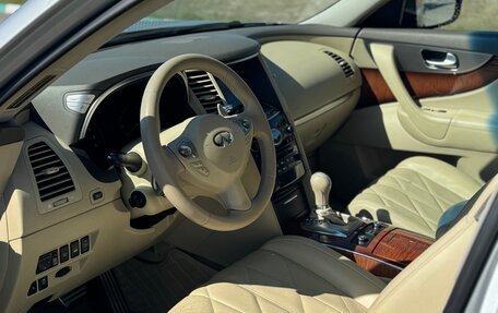 Infiniti FX II, 2012 год, 1 680 000 рублей, 10 фотография