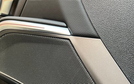 BMW 3 серия, 2019 год, 3 650 000 рублей, 13 фотография