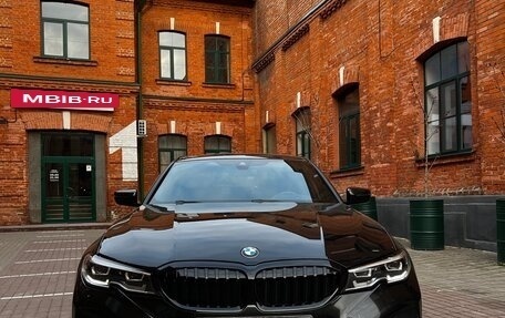 BMW 3 серия, 2019 год, 3 650 000 рублей, 3 фотография