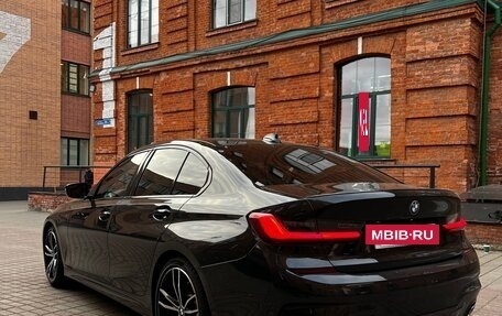 BMW 3 серия, 2019 год, 3 650 000 рублей, 8 фотография