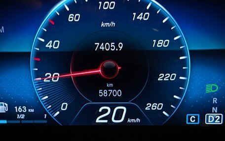 Mercedes-Benz A-Класс, 2019 год, 2 450 000 рублей, 15 фотография