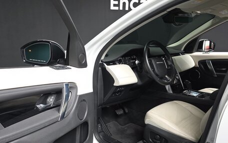 Land Rover Discovery Sport I рестайлинг, 2020 год, 2 650 010 рублей, 6 фотография