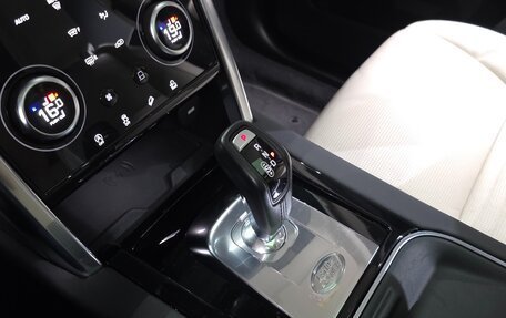 Land Rover Discovery Sport I рестайлинг, 2020 год, 2 650 010 рублей, 18 фотография