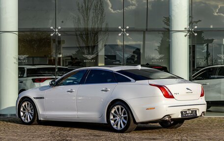 Jaguar XJ IV (X351), 2012 год, 1 995 000 рублей, 4 фотография