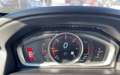 Volvo XC60 II, 2015 год, 2 300 000 рублей, 10 фотография