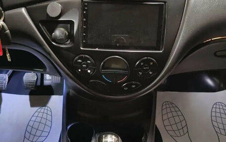 Ford Focus IV, 2005 год, 330 000 рублей, 13 фотография