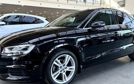 Audi A3, 2019 год, 2 350 000 рублей, 2 фотография