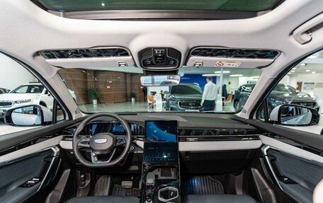 Geely Atlas, 2025 год, 3 970 990 рублей, 19 фотография