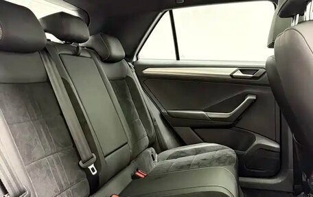 Volkswagen T-Roc I, 2023 год, 1 770 586 рублей, 15 фотография