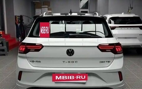 Volkswagen T-Roc I, 2023 год, 1 770 586 рублей, 5 фотография