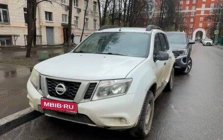 Nissan Terrano III, 2015 год, 660 000 рублей, 1 фотография
