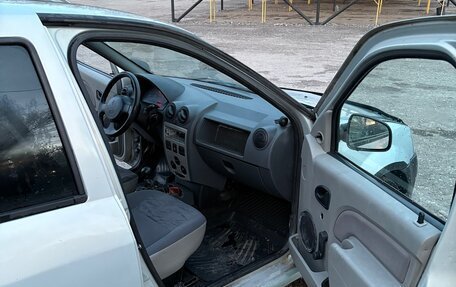 Renault Logan I, 2005 год, 215 000 рублей, 11 фотография