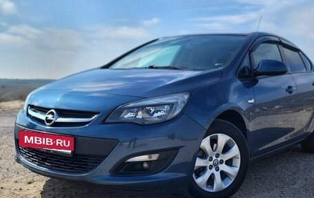 Opel Astra J, 2014 год, 945 000 рублей, 6 фотография