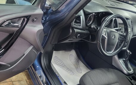 Opel Astra J, 2014 год, 945 000 рублей, 40 фотография