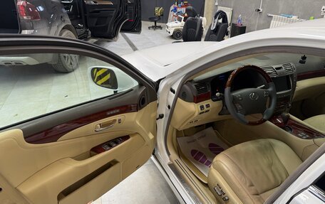 Lexus LS IV, 2008 год, 1 850 000 рублей, 13 фотография