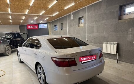 Lexus LS IV, 2008 год, 1 850 000 рублей, 4 фотография