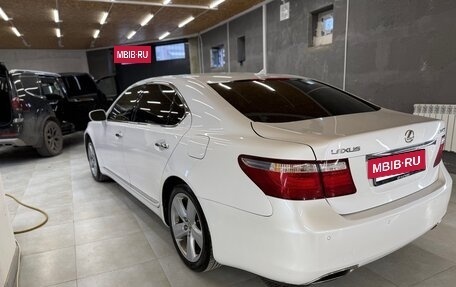Lexus LS IV, 2008 год, 1 850 000 рублей, 11 фотография