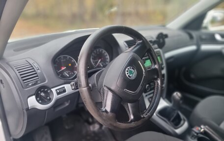 Skoda Octavia, 2011 год, 606 000 рублей, 8 фотография