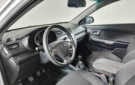 KIA Rio III рестайлинг, 2016 год, 700 000 рублей, 16 фотография