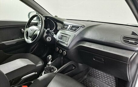 KIA Rio III рестайлинг, 2016 год, 700 000 рублей, 11 фотография