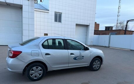 Renault Logan II, 2016 год, 420 000 рублей, 3 фотография