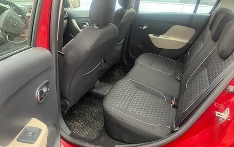 Renault Logan II, 2014 год, 880 000 рублей, 23 фотография