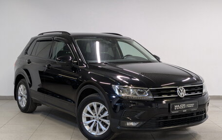 Volkswagen Tiguan II, 2020 год, 2 850 000 рублей, 3 фотография