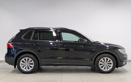 Volkswagen Tiguan II, 2020 год, 2 850 000 рублей, 4 фотография