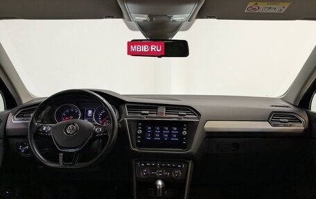 Volkswagen Tiguan II, 2020 год, 2 850 000 рублей, 14 фотография