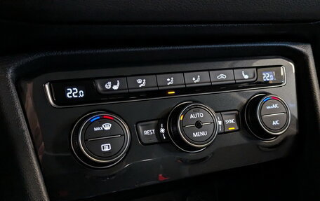 Volkswagen Tiguan II, 2020 год, 2 850 000 рублей, 27 фотография