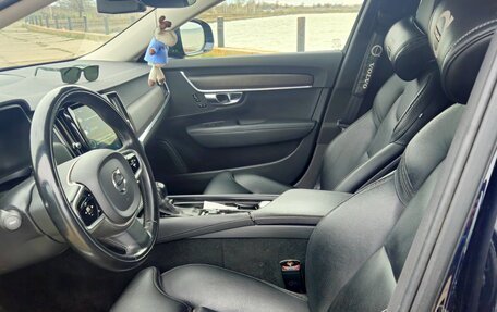 Volvo V90 Cross Country I рестайлинг, 2019 год, 3 250 000 рублей, 9 фотография