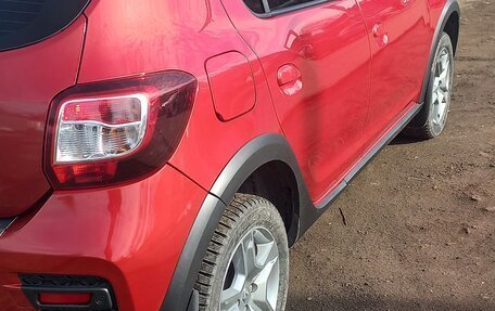 Renault Sandero II рестайлинг, 2014 год, 750 000 рублей, 4 фотография