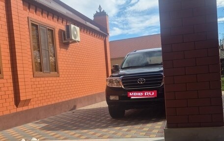 Toyota Land Cruiser 200, 2008 год, 2 750 000 рублей, 7 фотография