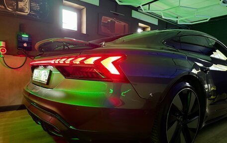 Audi e-tron GT, 2021 год, 6 500 000 рублей, 31 фотография