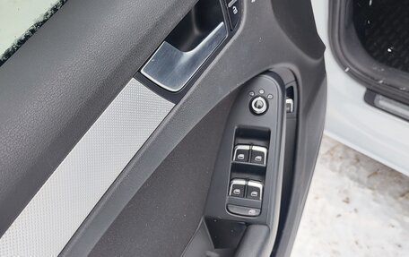 Audi A4, 2013 год, 1 130 000 рублей, 10 фотография