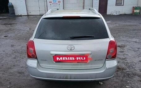 Toyota Avensis III рестайлинг, 2008 год, 710 000 рублей, 2 фотография