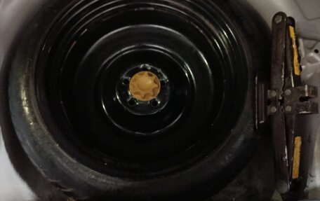 Toyota Avensis III рестайлинг, 2008 год, 710 000 рублей, 23 фотография