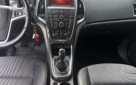 Opel Astra J, 2013 год, 950 000 рублей, 9 фотография