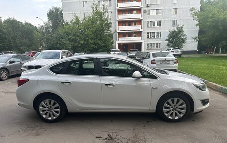 Opel Astra J, 2013 год, 950 000 рублей, 8 фотография