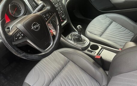 Opel Astra J, 2013 год, 950 000 рублей, 11 фотография