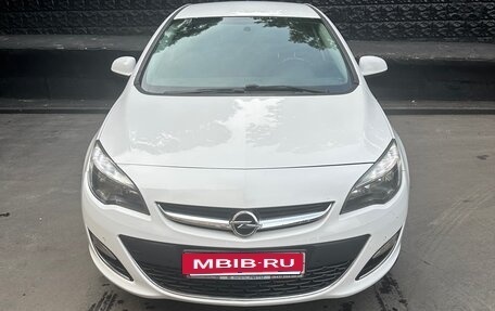 Opel Astra J, 2013 год, 950 000 рублей, 13 фотография